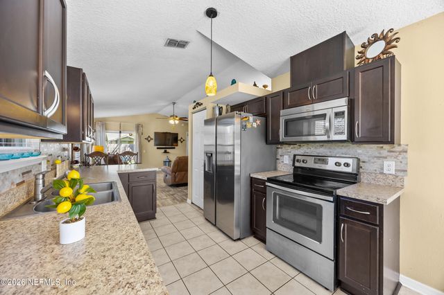 1845 TUDOR Court, Middleburg, FL 32068