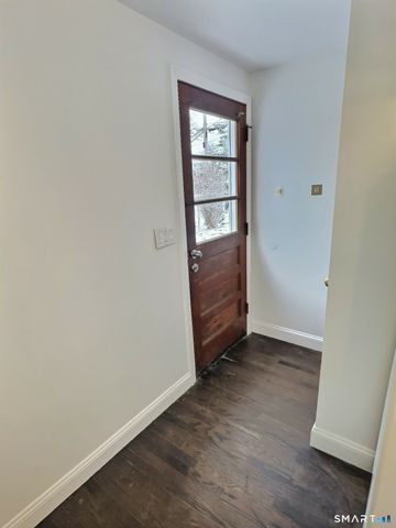 50 Maltby Avenue, West Haven, CT 06516