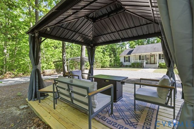 5307 St Pauls Church Rd, Goochland, VA 23063