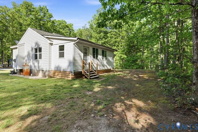 5307 St Pauls Church Rd, Goochland, VA 23063