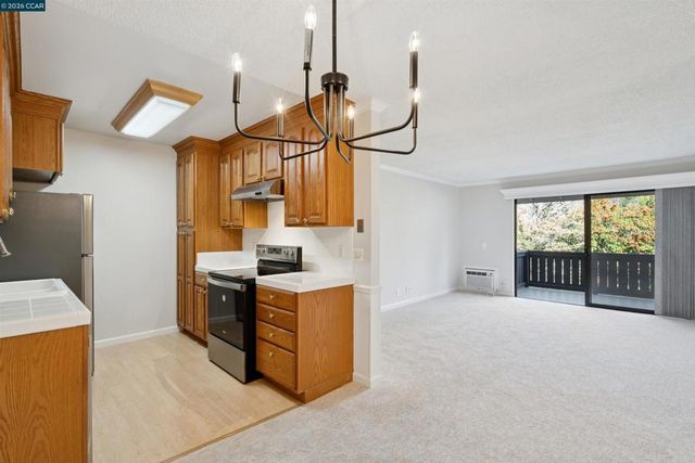 1407 Marchbanks Drive 3, Walnut Creek, CA 94598