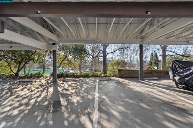 1407 Marchbanks Drive 3, Walnut Creek, CA 94598