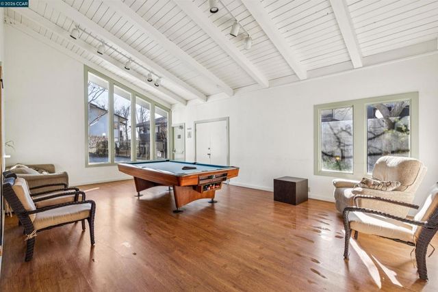 1407 Marchbanks Drive 3, Walnut Creek, CA 94598