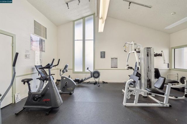 1407 Marchbanks Drive 3, Walnut Creek, CA 94598