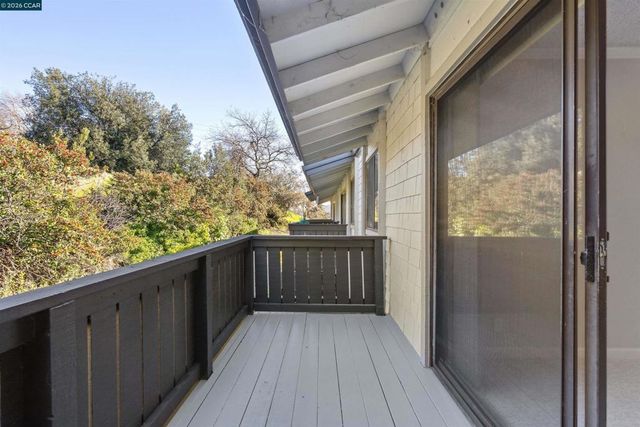 1407 Marchbanks Drive 3, Walnut Creek, CA 94598