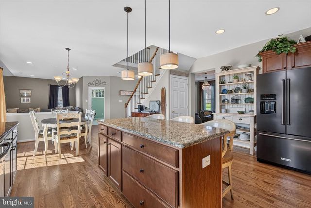 439 BUTTONWOOD LN, Oxford, PA 19363