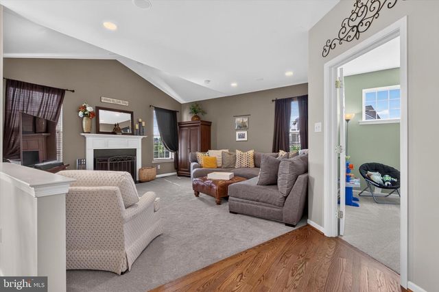 439 BUTTONWOOD LN, Oxford, PA 19363