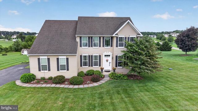 439 BUTTONWOOD LN, Oxford, PA 19363