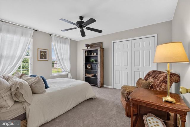 439 BUTTONWOOD LN, Oxford, PA 19363