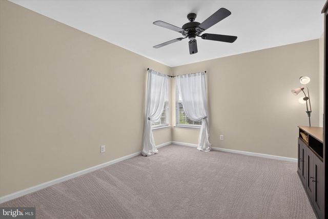 439 BUTTONWOOD LN, Oxford, PA 19363