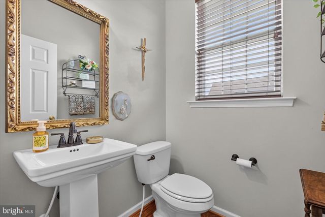 439 BUTTONWOOD LN, Oxford, PA 19363