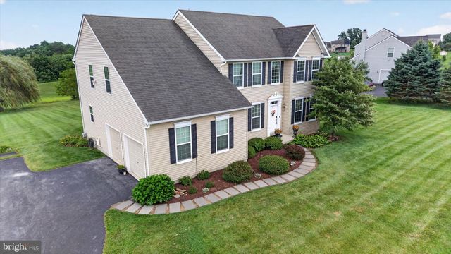 439 BUTTONWOOD LN, Oxford, PA 19363