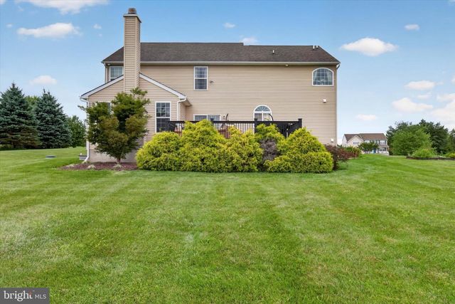 439 BUTTONWOOD LN, Oxford, PA 19363