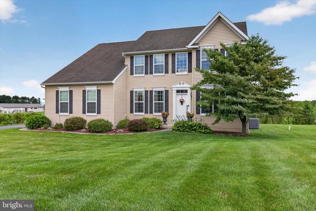 439 BUTTONWOOD LN, Oxford, PA 19363