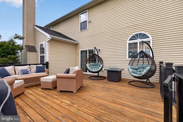 439 BUTTONWOOD LN, Oxford, PA 19363