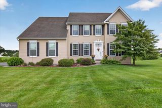 439 BUTTONWOOD LN, Oxford, PA 19363