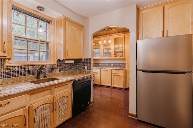 3675 Avalon Road, Shaker Heights, OH 44120