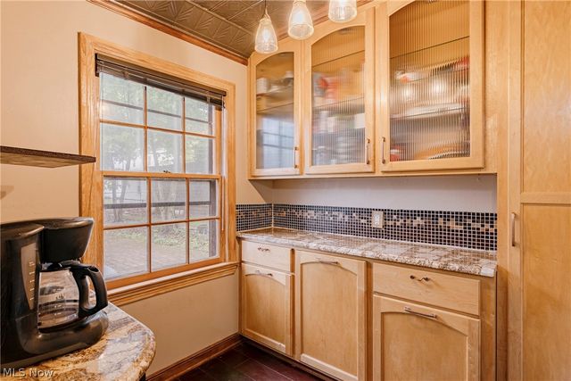 3675 Avalon Road, Shaker Heights, OH 44120