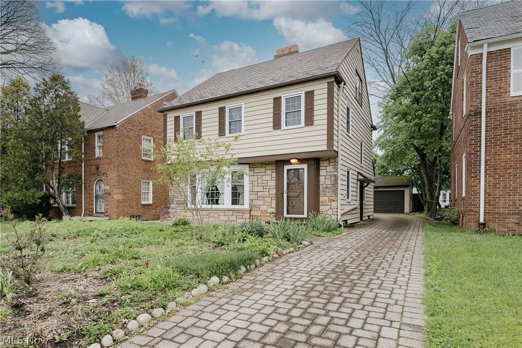 3675 Avalon Road, Shaker Heights, OH 44120