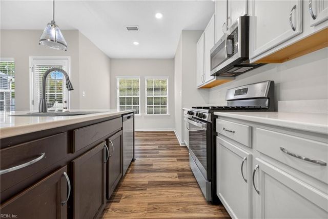 117 Blessing Cir, Suffolk, VA 23434