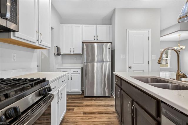 117 Blessing Cir, Suffolk, VA 23434