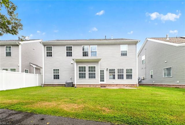 117 Blessing Cir, Suffolk, VA 23434