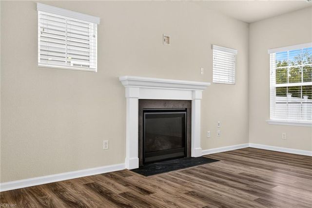117 Blessing Cir, Suffolk, VA 23434
