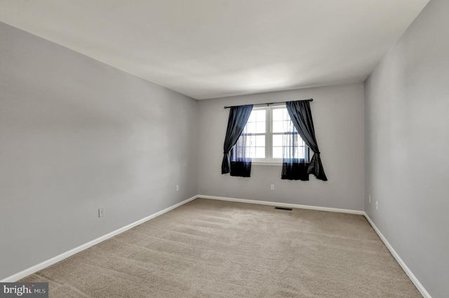 146 BAINBRIDGE CR, Sinking Spring, PA 19608