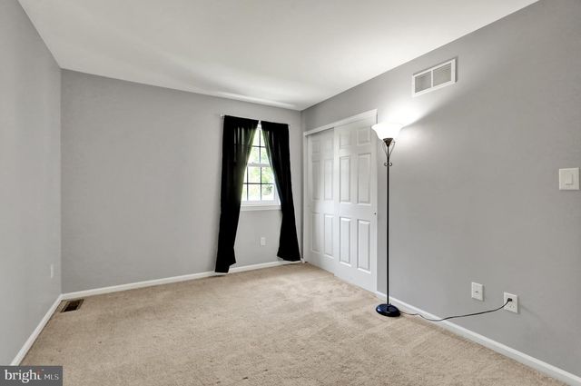 146 BAINBRIDGE CR, Sinking Spring, PA 19608