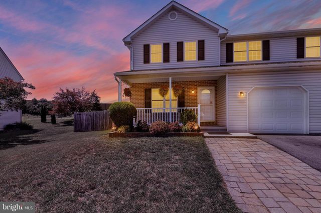 146 BAINBRIDGE CR, Sinking Spring, PA 19608