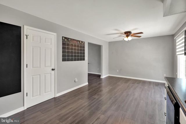 146 BAINBRIDGE CR, Sinking Spring, PA 19608