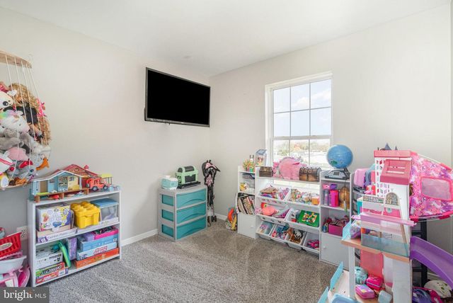 140 APPLE GROVE LANE, Littlestown, PA 17340