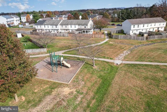 140 APPLE GROVE LANE, Littlestown, PA 17340