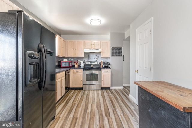 140 APPLE GROVE LANE, Littlestown, PA 17340