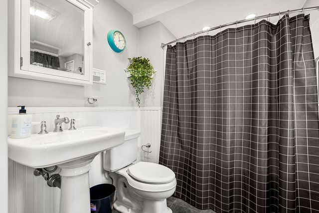 134 Dalton Rd, Chelmsford, MA 01824