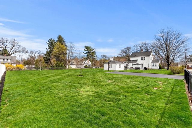 134 Dalton Rd, Chelmsford, MA 01824