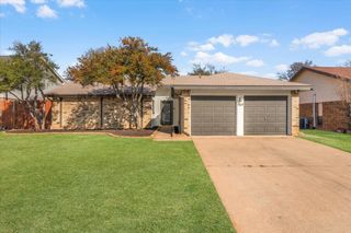 107 Springridge Lane, Euless, TX 76039