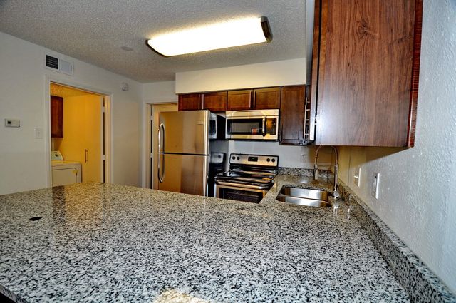 6910 Skillman Street 1035, Dallas, TX 75231