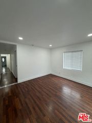 120 N Avenue 25, Los Angeles, CA 90031