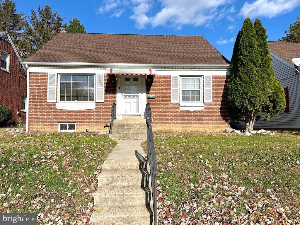 449 HERSHEY AVE, Lancaster, PA 17603