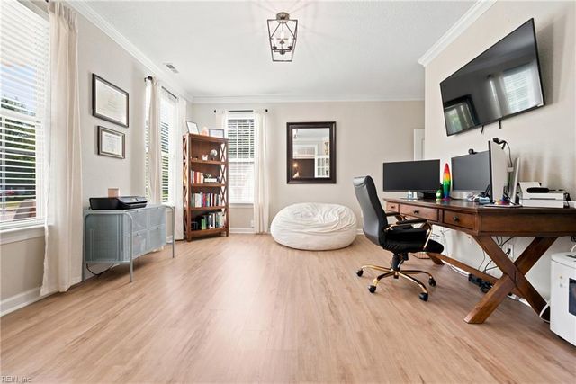 2082 Piedmont RD, Suffolk, VA 23435