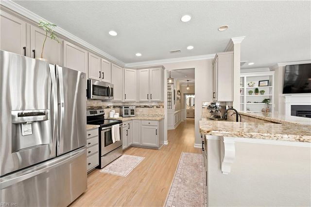 2082 Piedmont RD, Suffolk, VA 23435