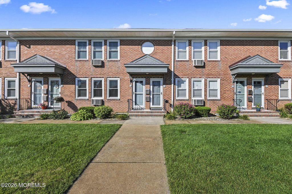 310 Maryland Avenue 24B, Point Pleasant Beach, NJ 08742