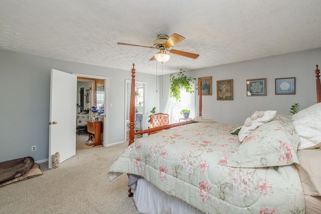 3820 Hidden Springs Drive, Lexington, KY 40514