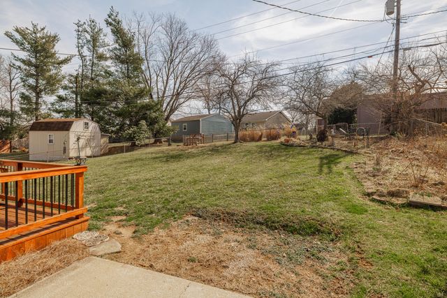 3820 Hidden Springs Drive, Lexington, KY 40514