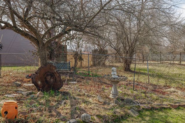 3820 Hidden Springs Drive, Lexington, KY 40514