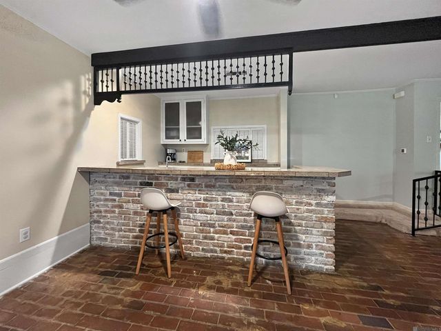 415 S Jefferson Ave, Port Allen, LA 70767