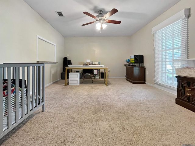 415 S Jefferson Ave, Port Allen, LA 70767