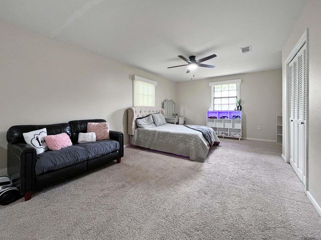 415 S Jefferson Ave, Port Allen, LA 70767