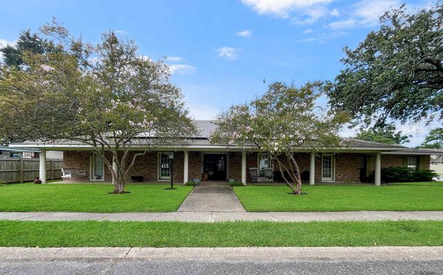 415 S Jefferson Ave, Port Allen, LA 70767